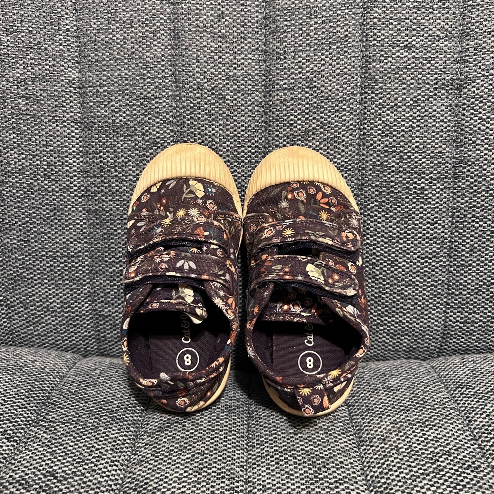 Toddler Floral Parker Sneakers - Cat & Jack™
Blue 8T